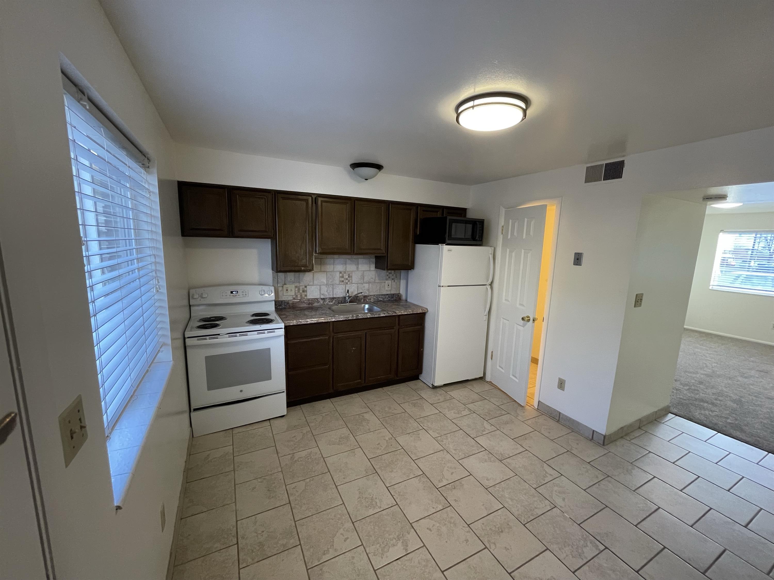 1129 E 960 S - 25