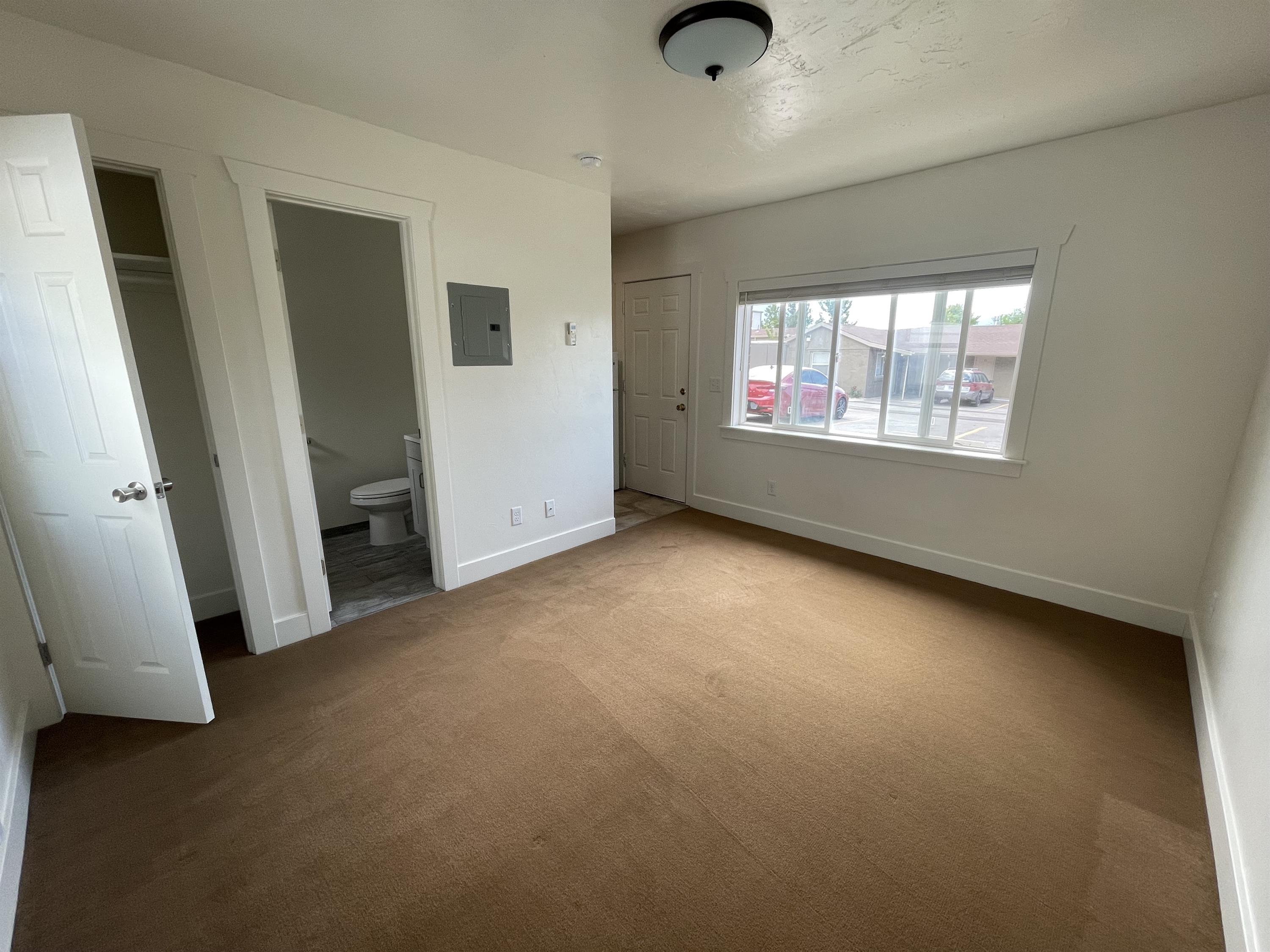 1105 South State Street - 16