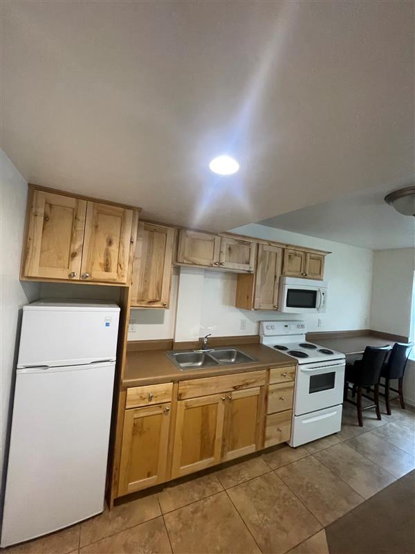 145 E Center Street - 2G