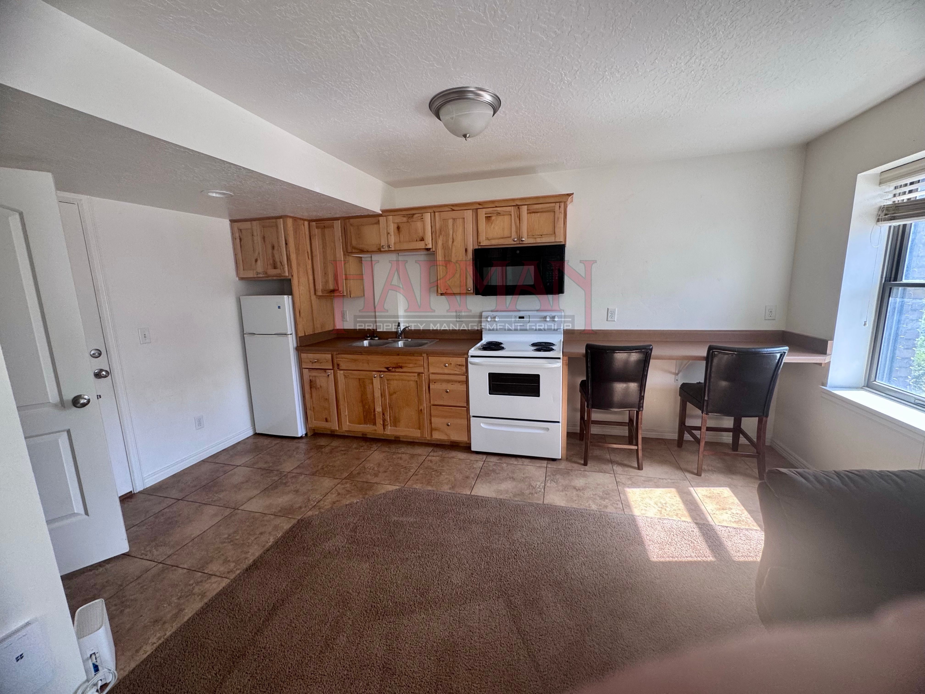 145 E Center Street - 2G